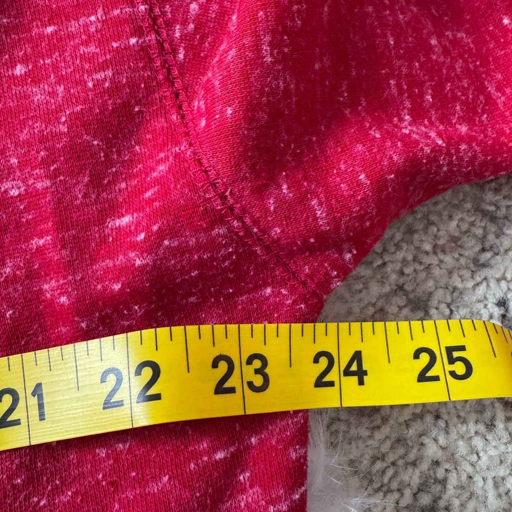 Wisconsin Badger Women’s XL V-Neck hoodie - Picture 8 of 9